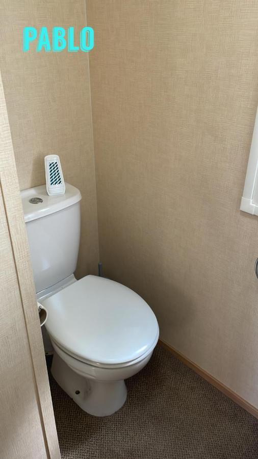 Towyn Six Berth En Suite Caravan Rhyl Eksteriør billede